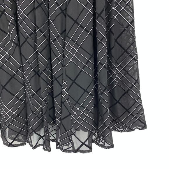Torrid Dress Womens 14 Black Ponte & Mesh Silver Tone Glitter Plaid Midi NWT - Picture 6 of 10